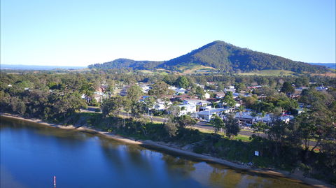 Heads Hotel Motel - Accommodation Nelson Bay 1