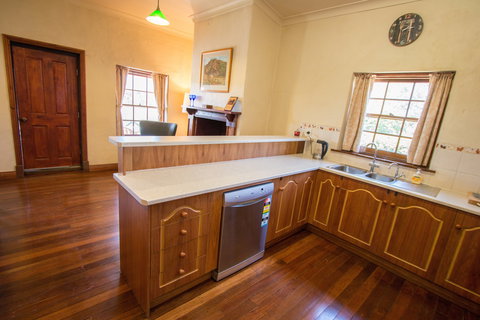 Old Swanport General Store - Accommodation Nelson Bay 3