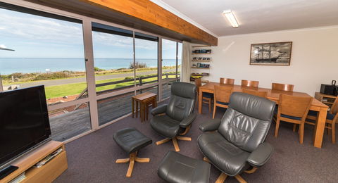 Sand Castles - Accommodation Nelson Bay 1