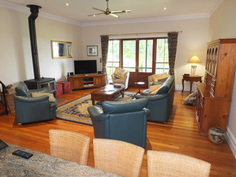 Southern Secrets - Accommodation Nelson Bay 8