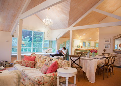 The Studio & The Barn - Accommodation Nelson Bay 2