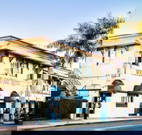 The Waterloo Bay Hotel - Accommodation Nelson Bay