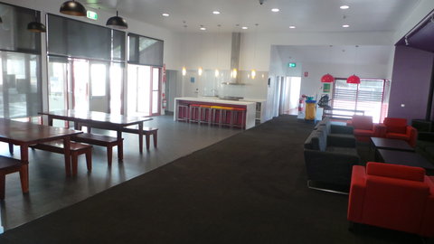 University Of Canberra Village - Accommodation Nelson Bay 5