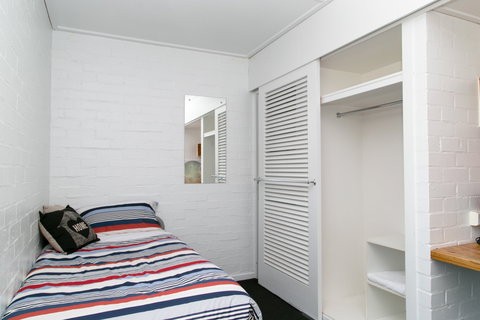 University Of Canberra Village - Accommodation Nelson Bay 6