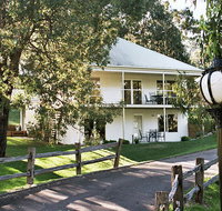 McMillans Of Metung Resort - Accommodation Nelson Bay