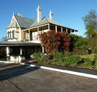Airlie House Motor Inn - Accommodation Nelson Bay