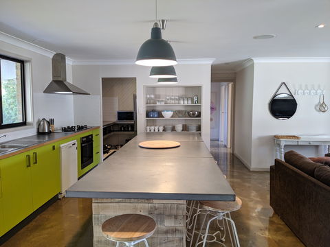 Aloha - Accommodation Nelson Bay 2