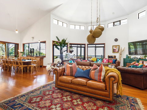 Aquila Retreat Eco Mansion - Accommodation Nelson Bay 0