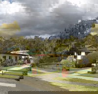Binalong Bungalows - Accommodation Nelson Bay