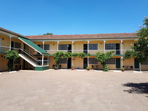 Bradman Motor Inn - Accommodation Nelson Bay 0