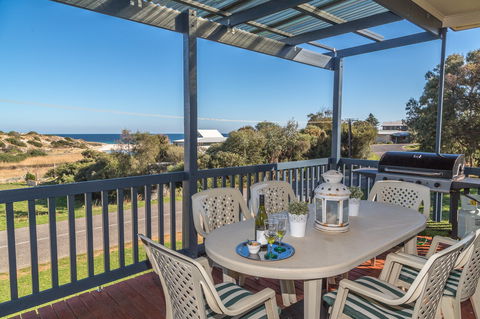 Carrickalinga SeaHaven - Accommodation Nelson Bay 0