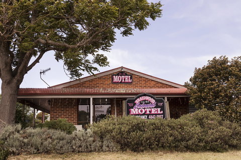 Colonial Motel - Accommodation Nelson Bay 0