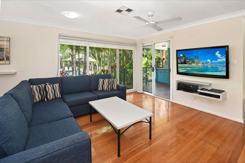 Flynns On Surf Beach Villas - Accommodation Nelson Bay 0