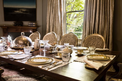 Holyrood House - Accommodation Nelson Bay 2