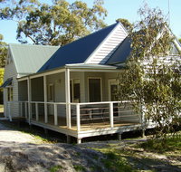 Hooked Inn Cottages - Accommodation Nelson Bay
