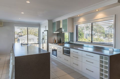 Iluka - Accommodation Nelson Bay 2