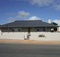 Jetty Views - Accommodation Nelson Bay