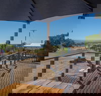 Lady Bay Getaway - Accommodation Nelson Bay