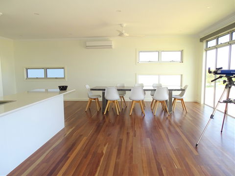 Mare E Amici - Accommodation Nelson Bay 2