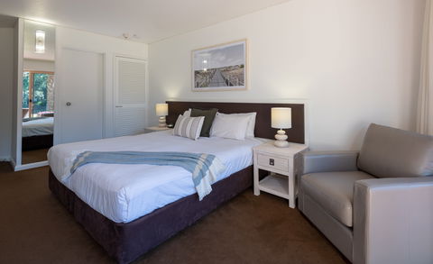Pacific Bay Resort - Accommodation Nelson Bay 1