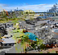 Palm Court Motor Inn - Accommodation Nelson Bay