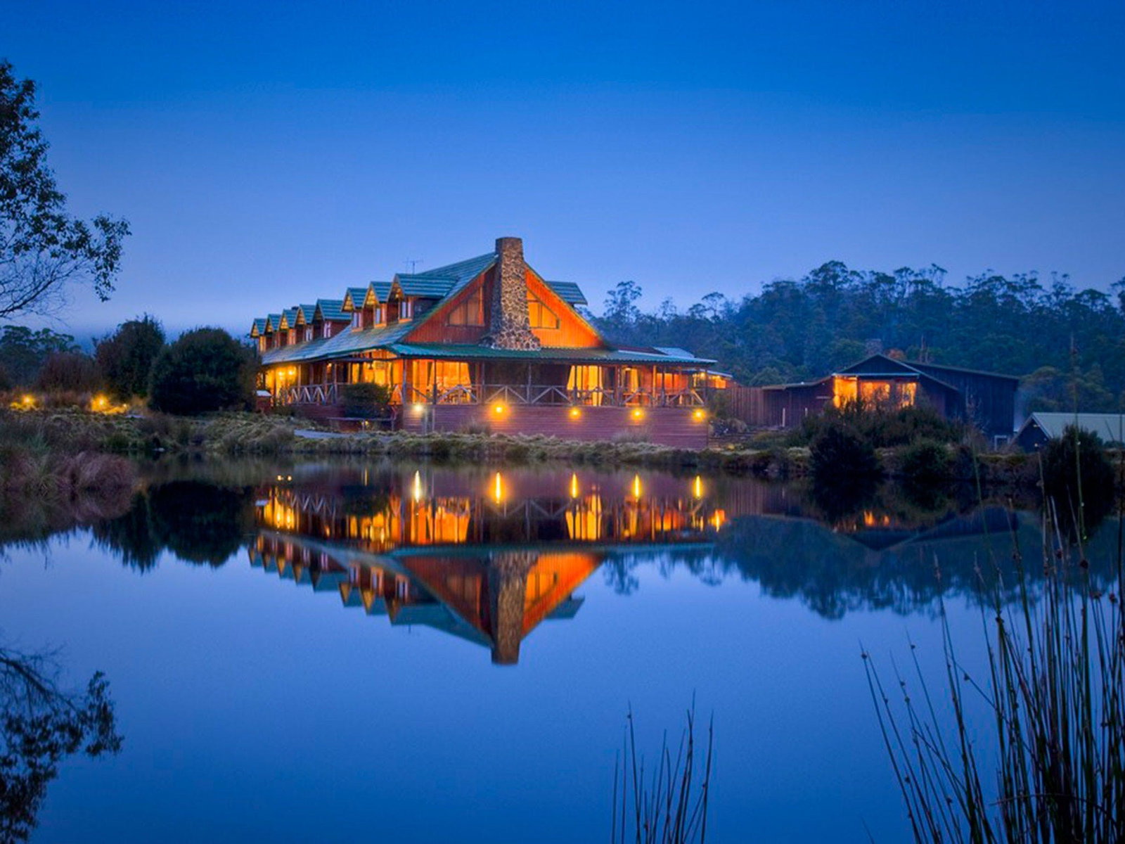 Staverton TAS Accommodation Nelson Bay