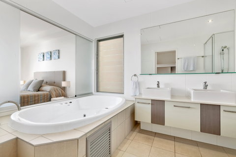 Rainbow Sea Resort - Accommodation Nelson Bay 2