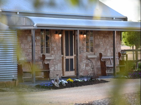 Riverline Cottage - Accommodation Nelson Bay 0