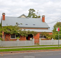 Rose Cottage - Accommodation Nelson Bay