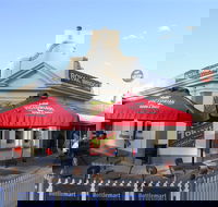 Royal Bridge Hotel Barham - Accommodation Nelson Bay