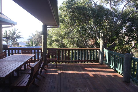 Salty Towers - Accommodation Nelson Bay 0