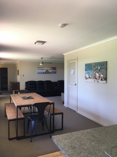 Shell Shack - Accommodation Nelson Bay 2