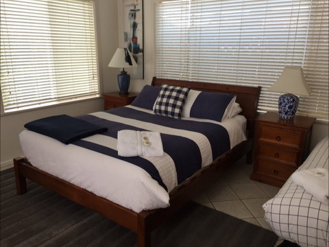 Apartments On-The-Park: 47  March - Accommodation Nelson Bay 0