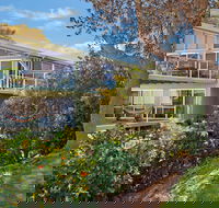 Arty Beach House at Lighthouse Beach - Accommodation Nelson Bay