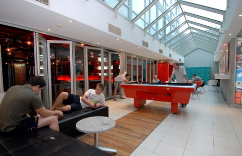 Base Backpackers St Kilda - Accommodation Nelson Bay 1