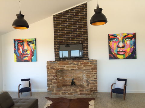 Bella Vista Farm House - Adelaide Hills - Accommodation Nelson Bay 2