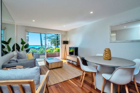 Bujerum Apartments On Burleigh - Accommodation Nelson Bay 2