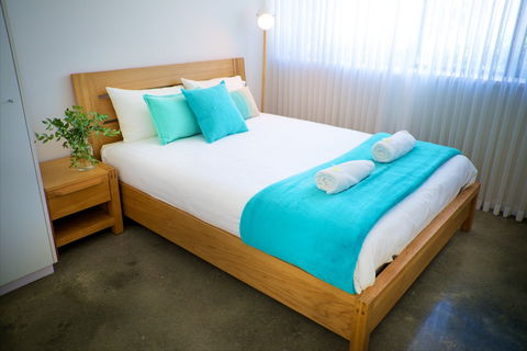 Cottesloe Artist's Beach Retreat - Accommodation Nelson Bay 2