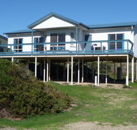 Flying Dutchmen - Accommodation Nelson Bay