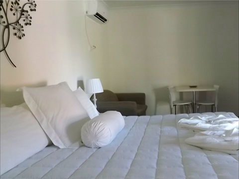 Karuah Motor Inn - Accommodation Nelson Bay 1