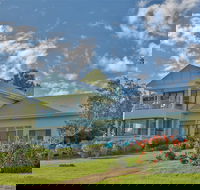 King of North Bay - Accommodation Nelson Bay