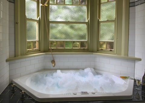 Moments Mountain Retreat - Accommodation Nelson Bay 1