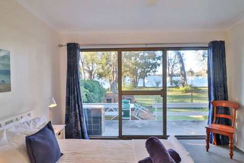 Sail And Surf - Accommodation Nelson Bay 2