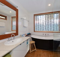 Trafalgar Premium Vintage Suites