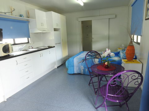 Tropicana Caravan Park Sarina - Accommodation Nelson Bay 1