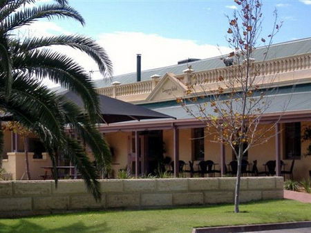 Dongara Hotel Motel - Accommodation Nelson Bay 0