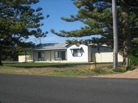 Abbey WA Accommodation Nelson Bay