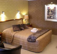Estelle Kramer Motor Inn - Accommodation Nelson Bay