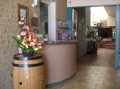 Hunter Valley Travellers Rest Motel - Accommodation Nelson Bay 2