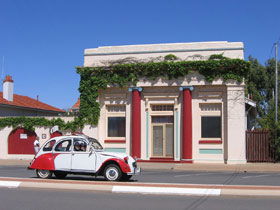 Merredin Bed & Breakfast - Accommodation Nelson Bay 0